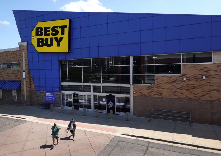 Best Buy tops holiday-quarter expectations but warns of further sales declines in the coming year